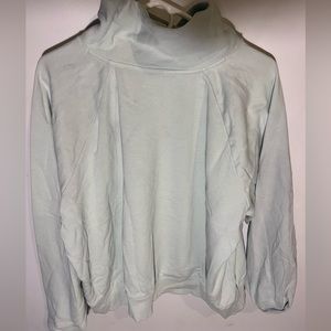 Under armor funnel neck sweatshirt